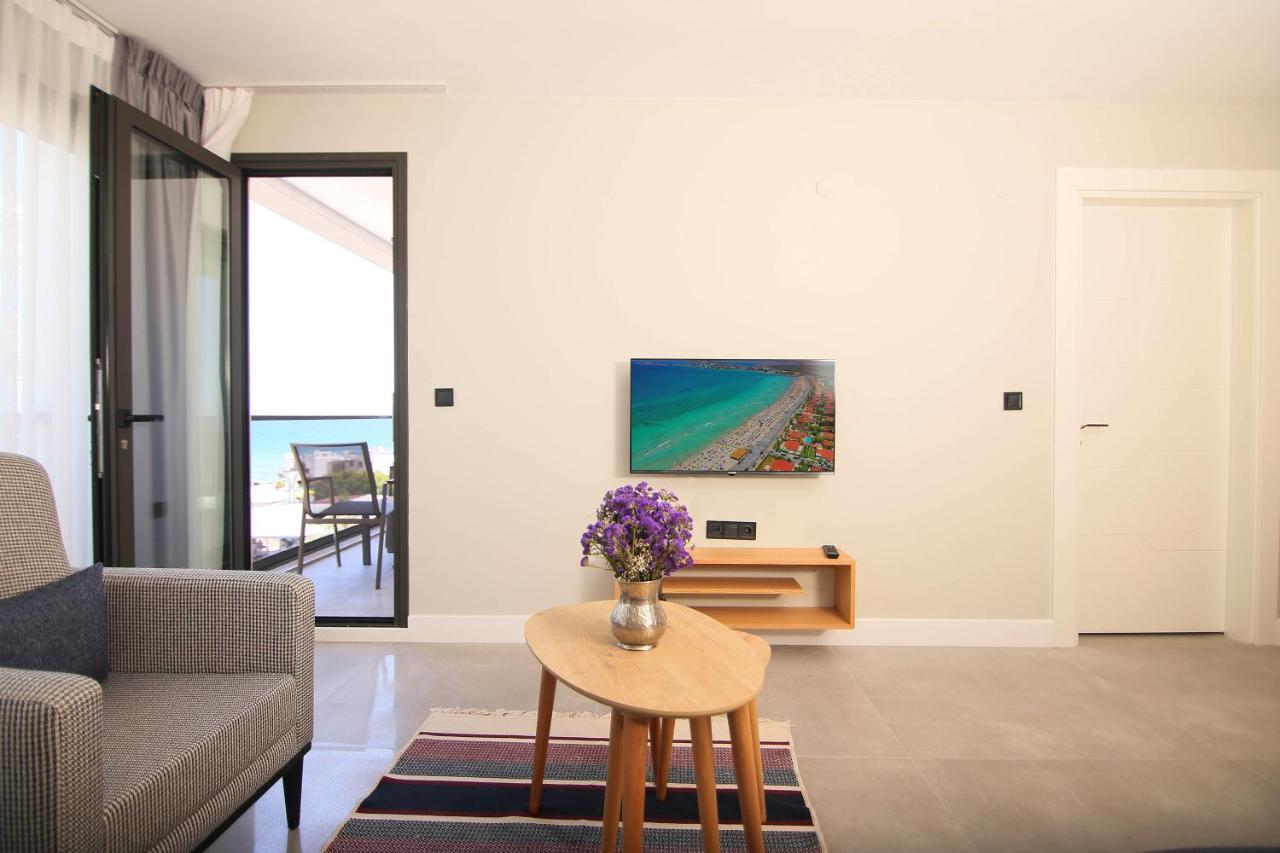 Krem Marin Otel Çeşme Dış mekan fotoğraf
