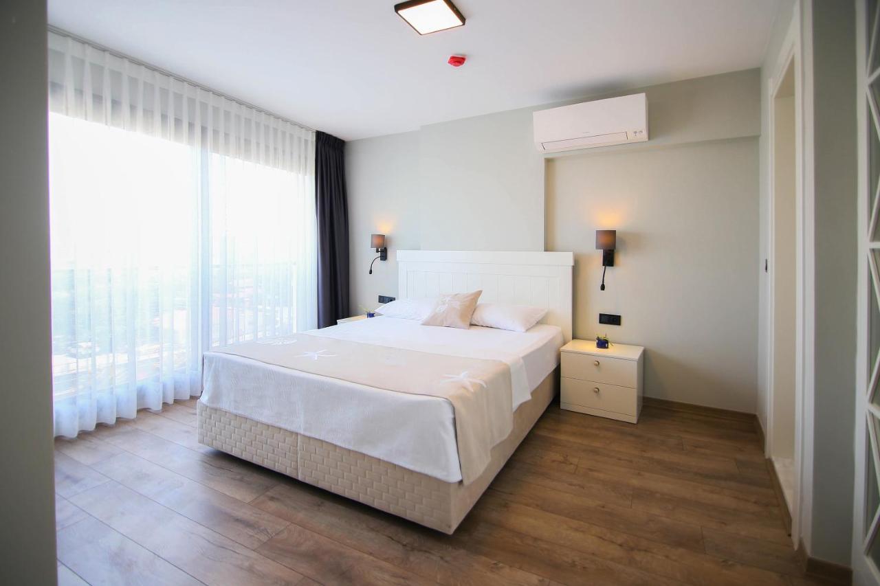 Krem Marin Otel Çeşme Dış mekan fotoğraf