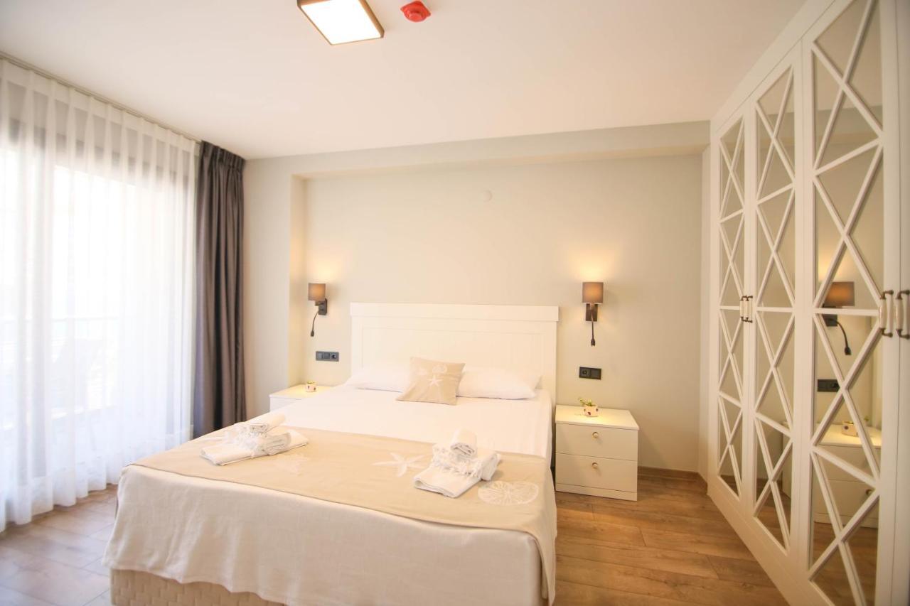Krem Marin Otel Çeşme Dış mekan fotoğraf