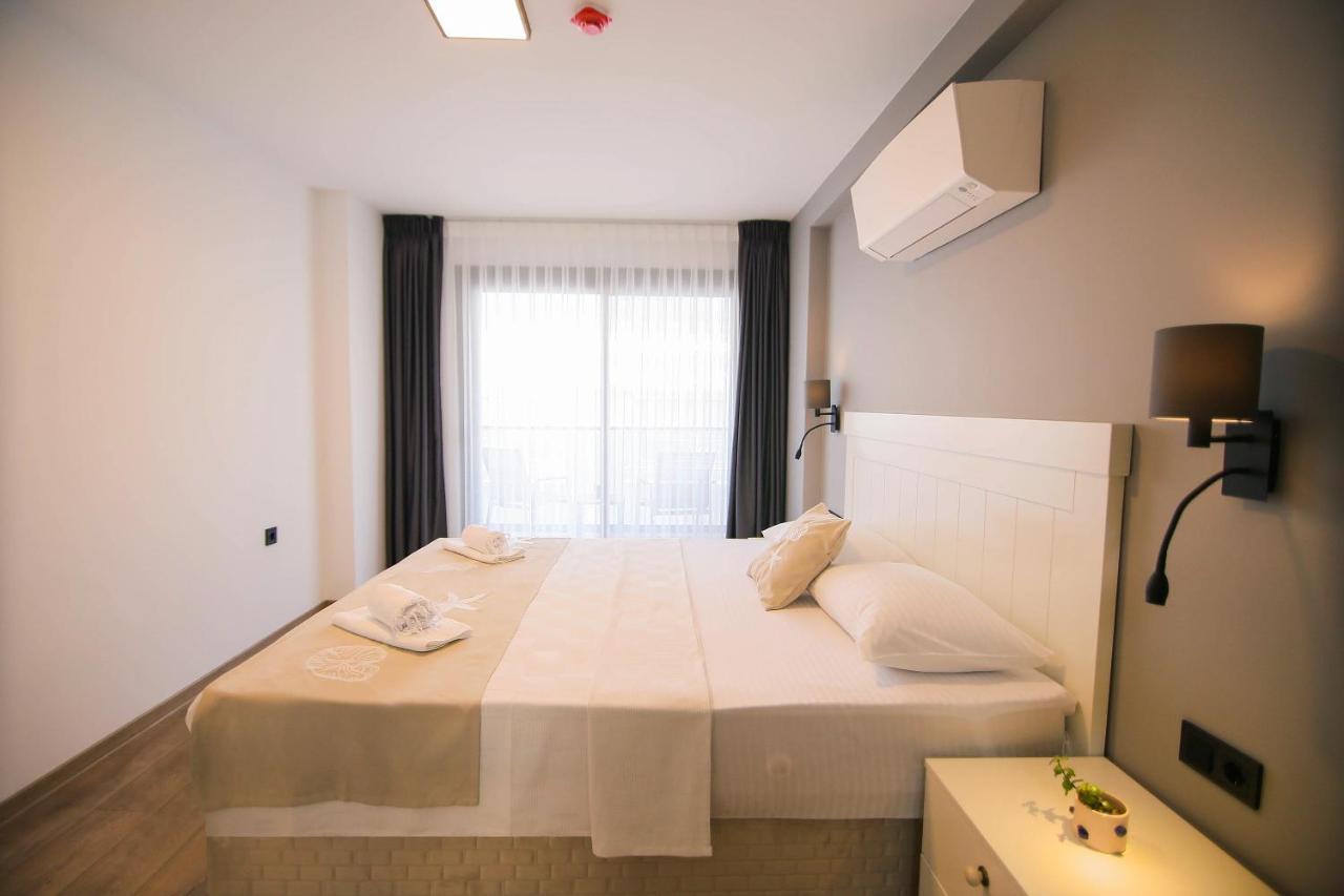 Krem Marin Otel Çeşme Dış mekan fotoğraf